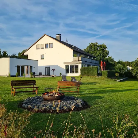 Mut.Haus-2
